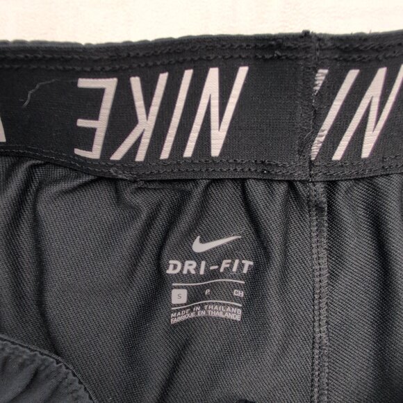 Nike Dri-FIT Black Women's Athletic Shorts S - Picture 4 of 8